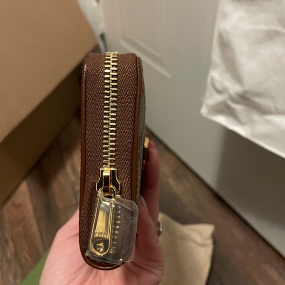 SoLD Gucci Horsebit 1955 zip around wallet - Picture 3 of 4
